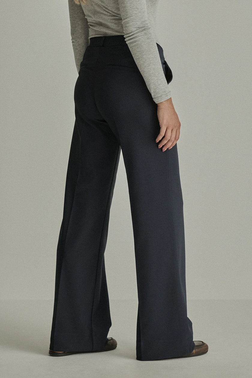 Mira Twill Jersey - Navy Blue
