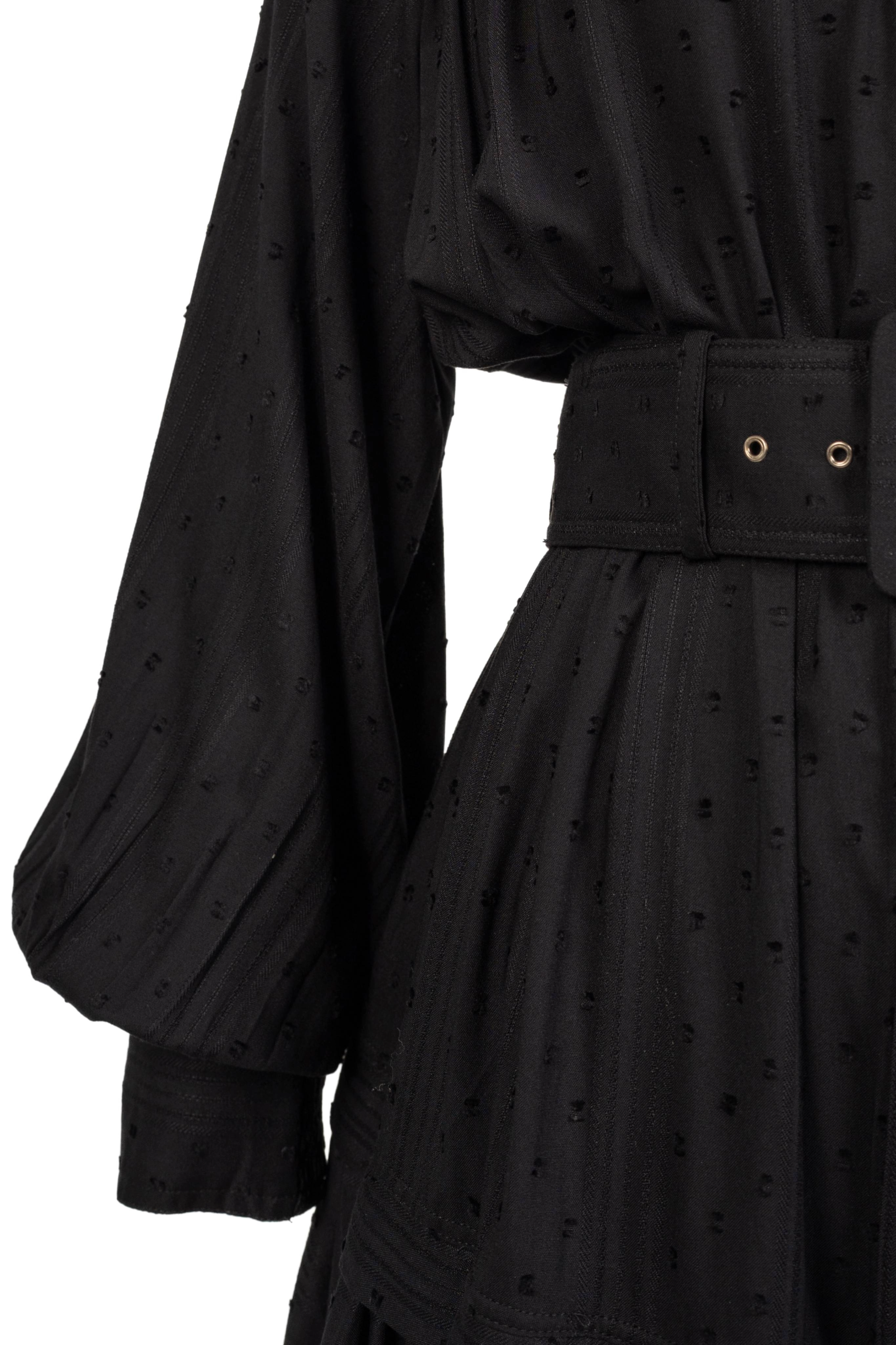Rosé-Noir Mini Dress
